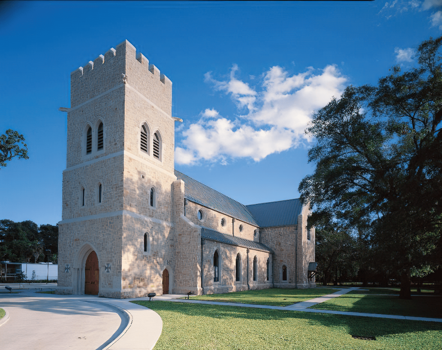 Email+-+OLW+-+Exterior+North+02-gigapixel-standard-scale-6_00x.png