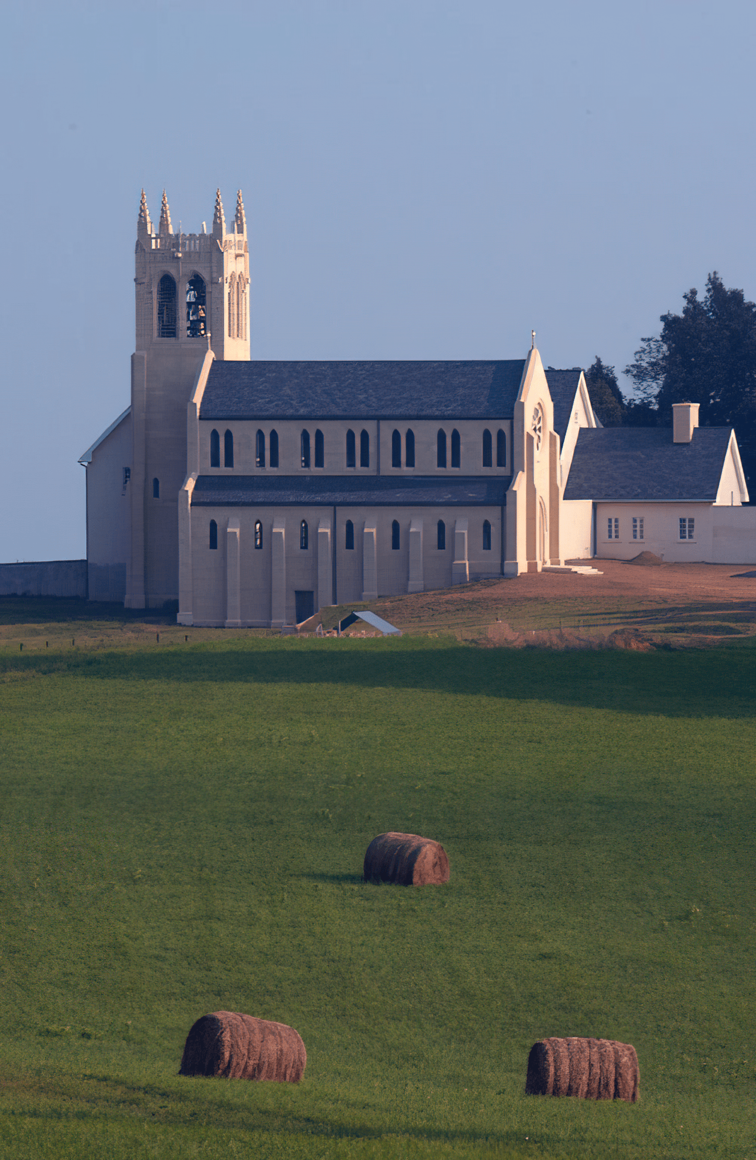 Syon+Abbey+Exterior+-+From+Field-2103+-+1662x2550-gigapixel-standard-scale-6_00x.png