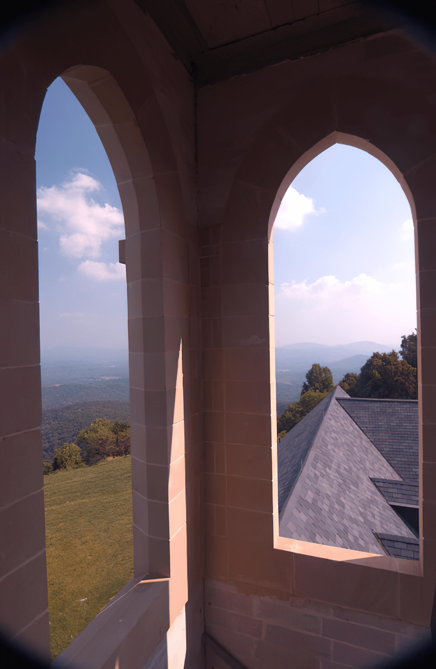 Syon+Abbey+Exterior+-+Bell+Tower-2030+-+3323x5100-gigapixel-standard-scale-6_00x.png